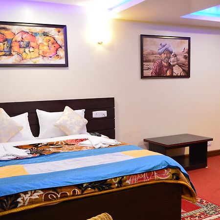 Hotel Golden Dolma Darjeeling  Esterno foto