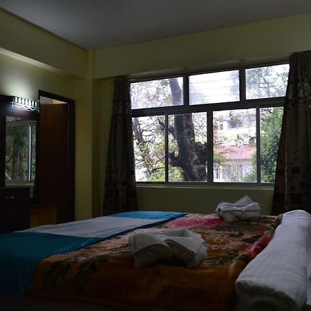 Hotel Golden Dolma Darjeeling  Esterno foto
