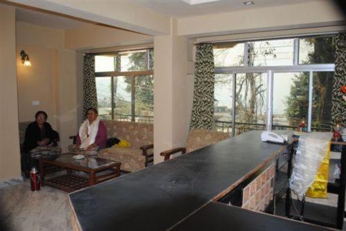Hotel Golden Dolma Darjeeling  Esterno foto