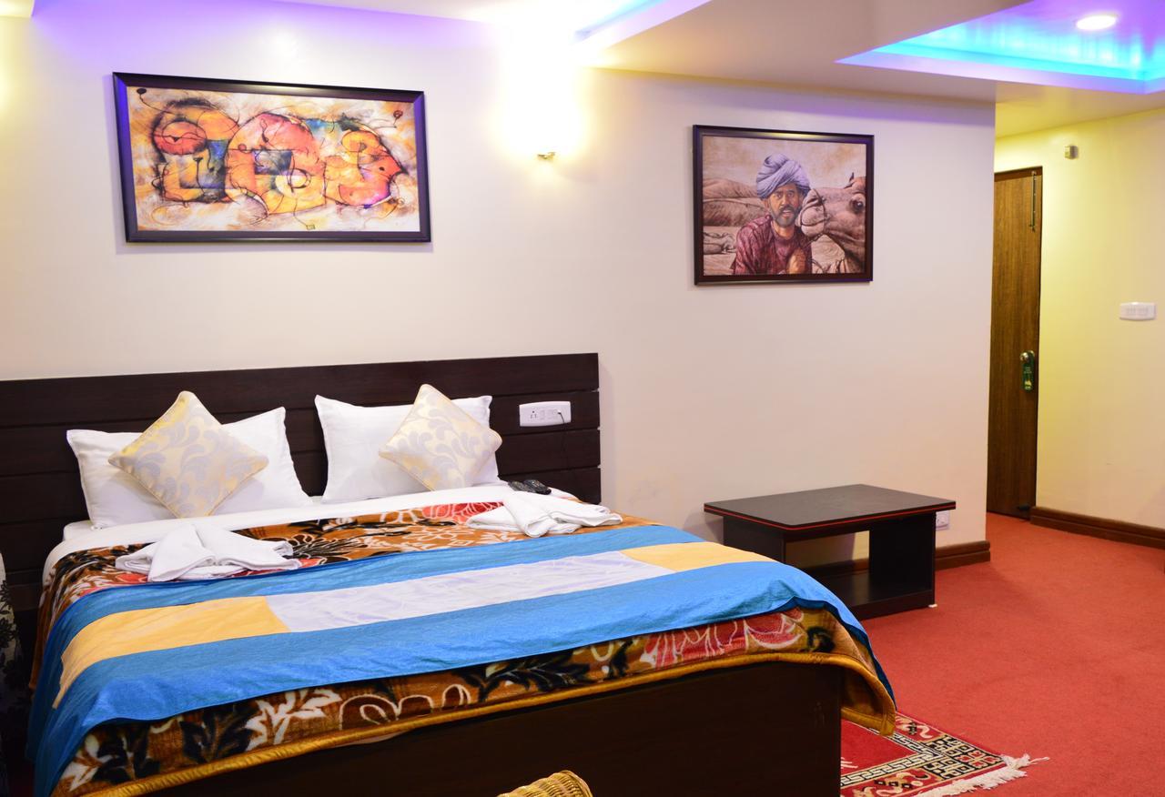 Hotel Golden Dolma Darjeeling  Esterno foto