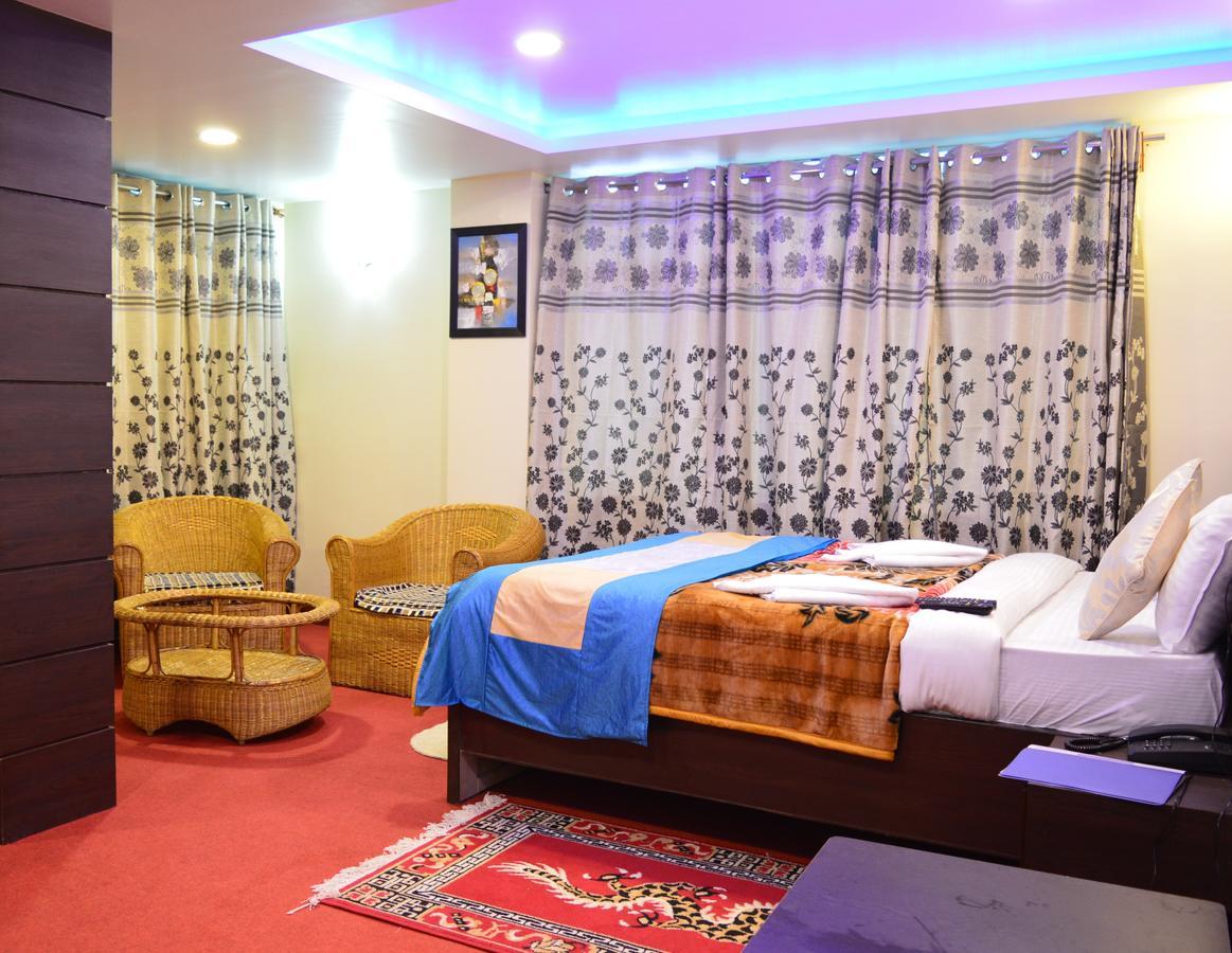 Hotel Golden Dolma Darjeeling  Esterno foto