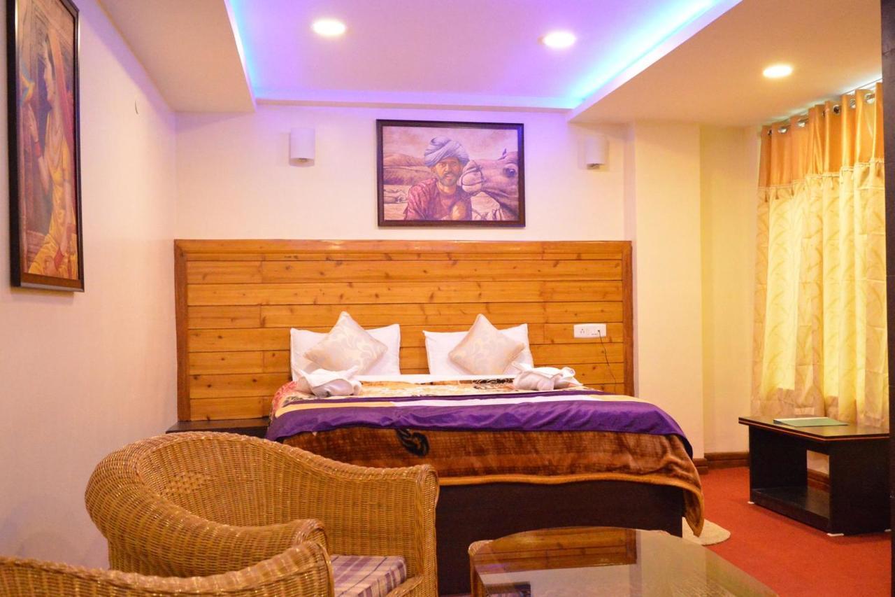 Hotel Golden Dolma Darjeeling  Esterno foto