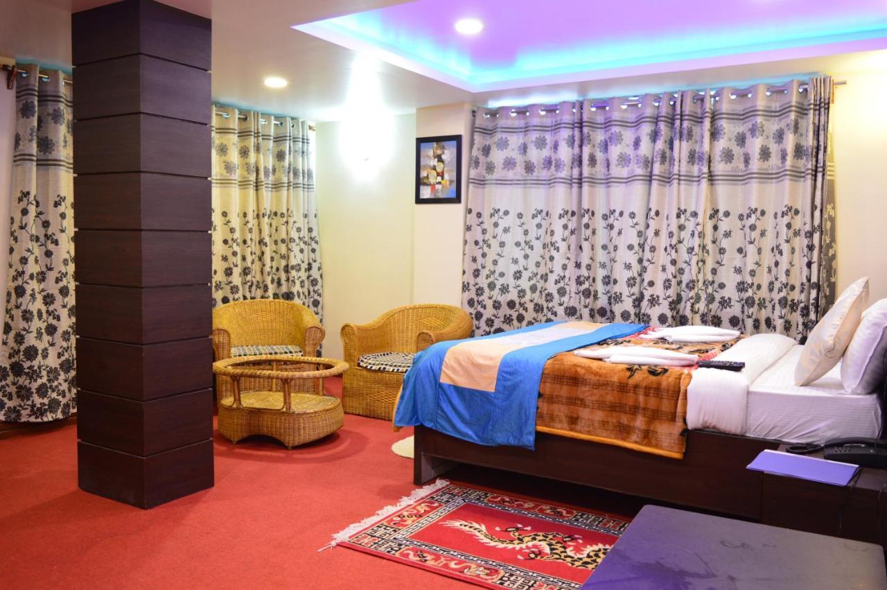 Hotel Golden Dolma Darjeeling  Esterno foto